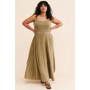 MARE MARE Women's Pleated Maxi Twofer Dress Size 3X In Khaki